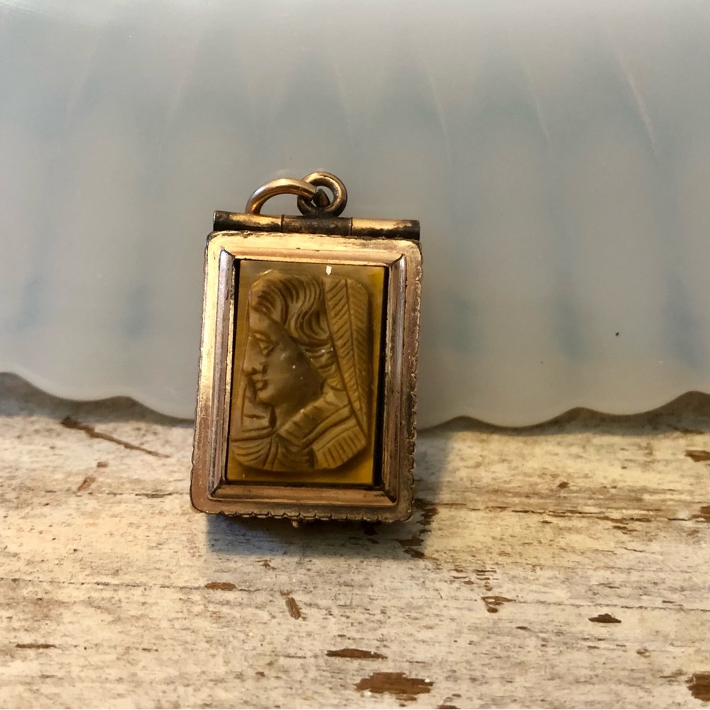 Victorian 10k Fob Double Picture Locket Tiger's Eye Bloodstone